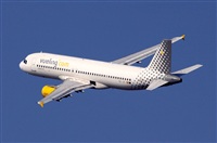 Pere  Escala - Spotters Barcelona-El Prat. Click to see full size photo