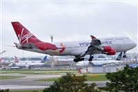 Rubn Gil - Noisy Spotters. Click to see full size photo
