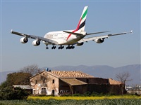 Pere  Escala - Spotters Barcelona-El Prat. Click to see full size photo