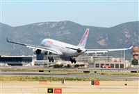 Adolfmalet-Spotters Barcelona-El Prat. Click to see full size photo
