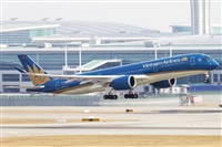 Rubn Gil - Noisy Spotters. Click to see full size photo