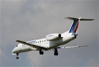 Rubn Gil - Noisy Spotters. Click to see full size photo