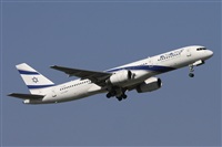 Jos Miguel Bernases - Noisy Spotters. Click to see full size photo