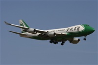 Jos Miguel Bernases - Noisy Spotters. Click to see full size photo