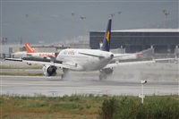Jorge Medina - Spotters Barcelona - El Prat. Click to see full size photo