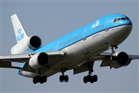 Rodrigo Carvalho - Noisy Spotters. Click to see full size photo