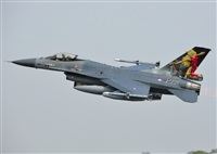 Anonymous aviation photographer-AIRE.ORG. Click to see full size photo