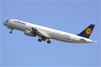 Adolfmalet-Spotters Barcelona-El Prat. Click to see full size photo