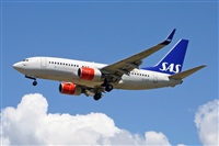 Jordi Rull Dalmau.Spotters BCN-El Prat. Click to see full size photo
