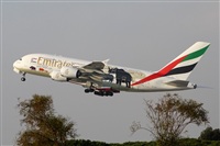 Jordi Rull Dalmau.Spotters BCN-El Prat. Click to see full size photo