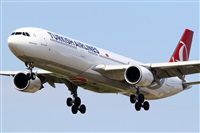 Adolfmalet-Spotters Barcelona-El Prat. Click to see full size photo