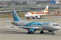 Jorge Medina - Spotters Barcelona - El Prat. Click to see full size photo