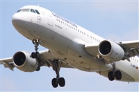 Alonso R Candelera AIRE.org.Spotters Bcn / El Prat. Click to see full size photo