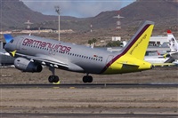 Alfonso Sols - Asociacin Canary Islands Spotting. Click to see full size photo