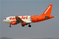Jordi Rull Dalmau.Spotters BCN-El Prat. Click to see full size photo