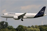 Gabriele Fontana - Tuscan Aviation. Click to see full size photo