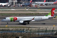 �Alfonso Sol�s - Asociaci�n Canary Islands Spotting. Click to see full size photo