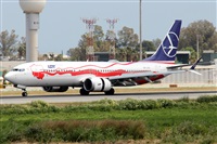 �Manuel Fernandez. Click to see full size photo