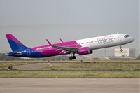 �Vicente Aguil�. Click to see full size photo