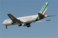 Adolfmalet-Spotters Barcelona-El Prat. Click to see full size photo