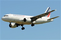 Joana Lopez - Spotter Barcelona - El Prat. Click to see full size photo