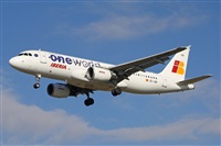 Jordi Rull Dalmau.Spotters BCN-El Prat. Click to see full size photo