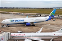 CarlosEnamorado. Click to see full size photo