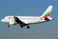 Adolfmalet-Spotters Barcelona-El Prat. Click to see full size photo