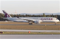 Rubn Gil - Noisy Spotters. Click to see full size photo