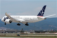 Cele - Spotters BCN. Click to see full size photo