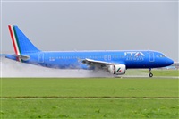 Miguel A. gueda Rguez.  (CANARY ISLANDS SPOTTING). Click to see full size photo