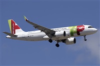 �Rom�n A. P�rez. Click to see full size photo