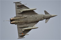 �Anonymous aviation photographer-AIRE.ORG. Click to see full size photo