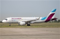 �Vicente Aguil�. Click to see full size photo