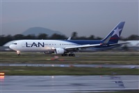 Ivn Cabrero. Spotters Mxico City. Click to see full size photo