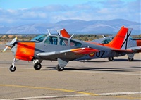 Anonymous aviation photographer-AIRE.ORG. Click to see full size photo