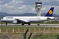 Jose Bornay - Spotters Barcelona - El Prat. Click to see full size photo