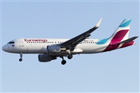 Rubn Gil - Noisy Spotters. Click to see full size photo
