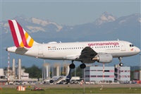 Gabriele Fontana - Tuscan Aviation. Click to see full size photo