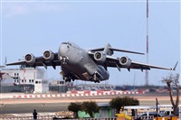 �Manuel Fernandez. Click to see full size photo