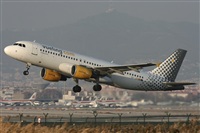 Jos Miguel Bernases - Noisy Spotters. Click to see full size photo