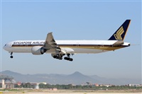 Adolfmalet-Spotters Barcelona-El Prat. Click to see full size photo