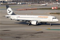 Adolfmalet-Spotters Barcelona-El Prat. Click to see full size photo