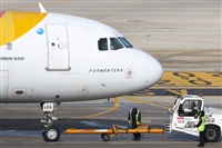 Cele - Spotters BCN. Click to see full size photo