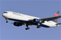 Adolfmalet-Spotters Barcelona-El Prat. Click to see full size photo