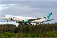 �Aar�n25. Click to see full-size photo