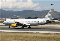 Josep Pons - Spotters Barcelona - El Prat. Click to see full size photo