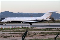 Rubn Gil - Noisy Spotters. Click to see full size photo