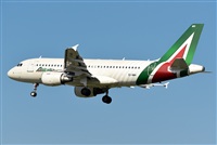 Adolfmalet-Spotters Barcelona-El Prat. Click to see full size photo
