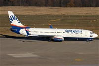 �Daniel Schwinn. Click to see full size photo